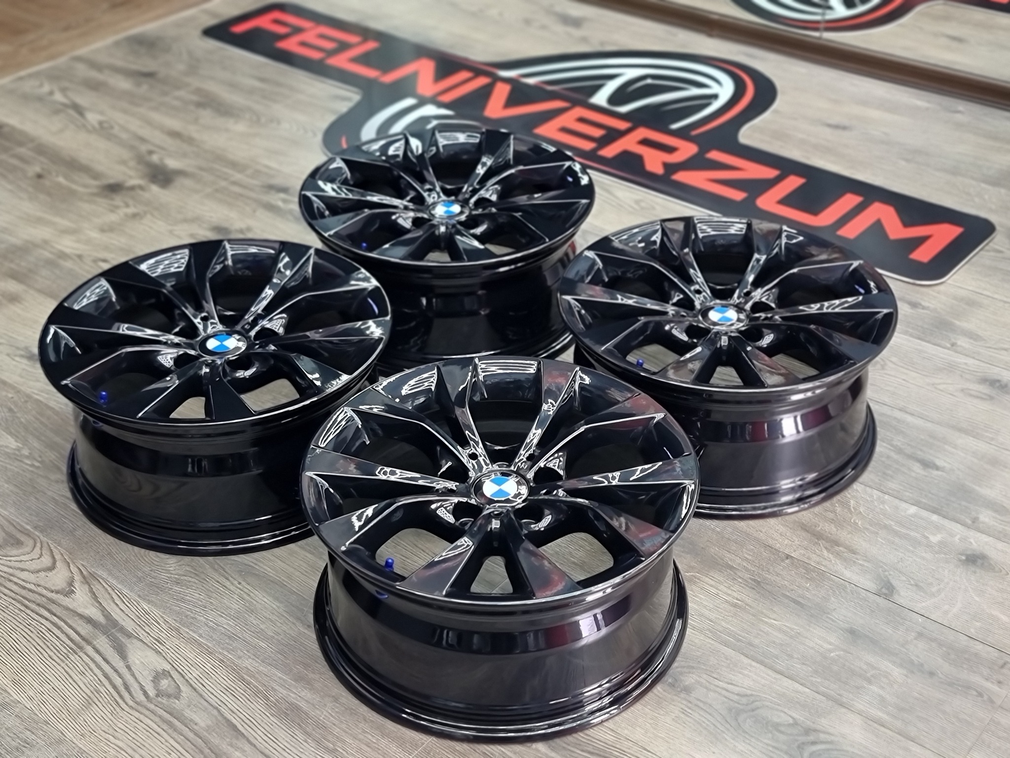 Gumiszerviz galéria – BMW